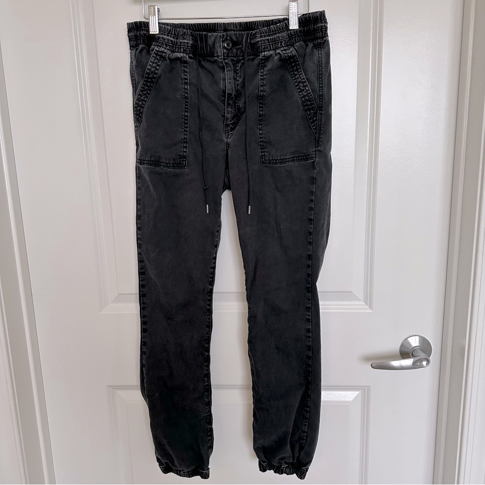 AE Next Level High-Waisted Jegging Jogger